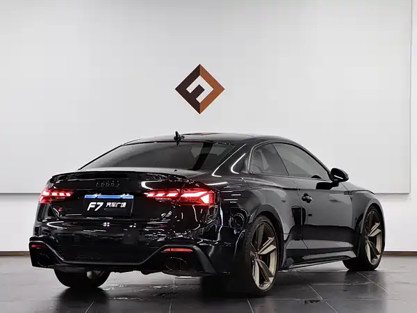 Audi RS 5 2023