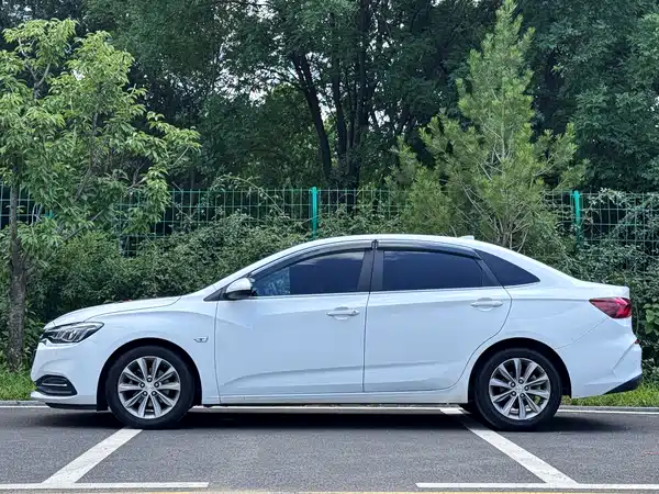 Chevrolet Monza 2021