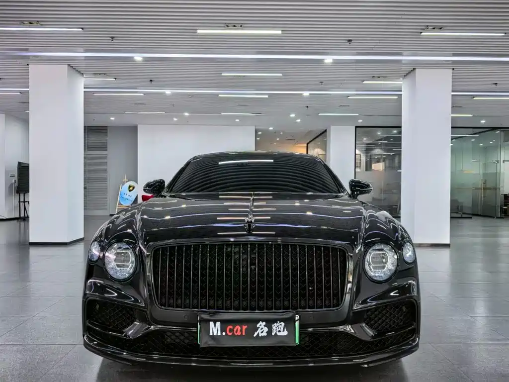 Bentley Flying Spur PHEV 2022 — фото 3