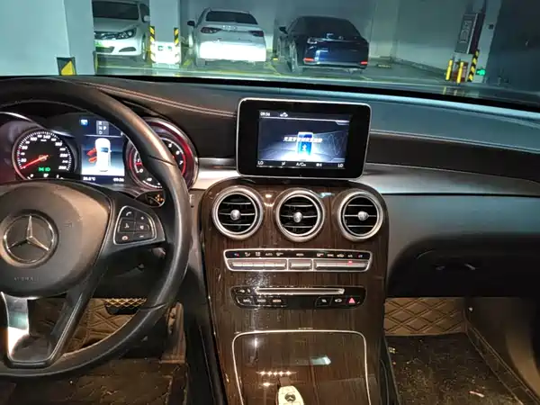 Mercedes-Benz GLC 2019