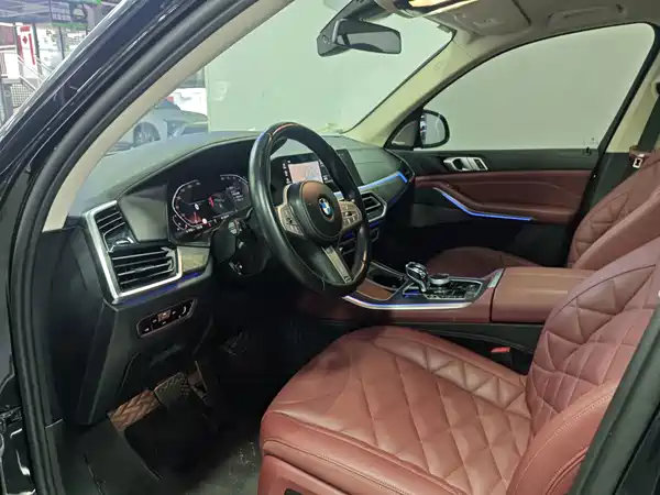 BMW X5 2023