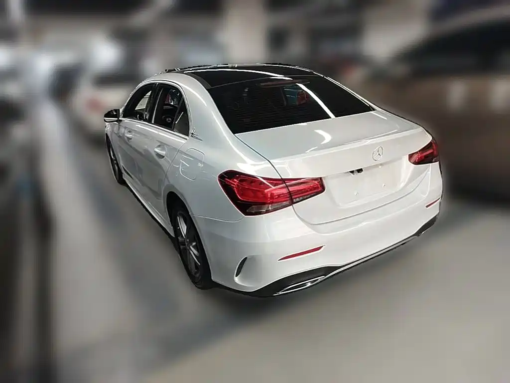 Mercedes-Benz A-Class 2020 — фото 9