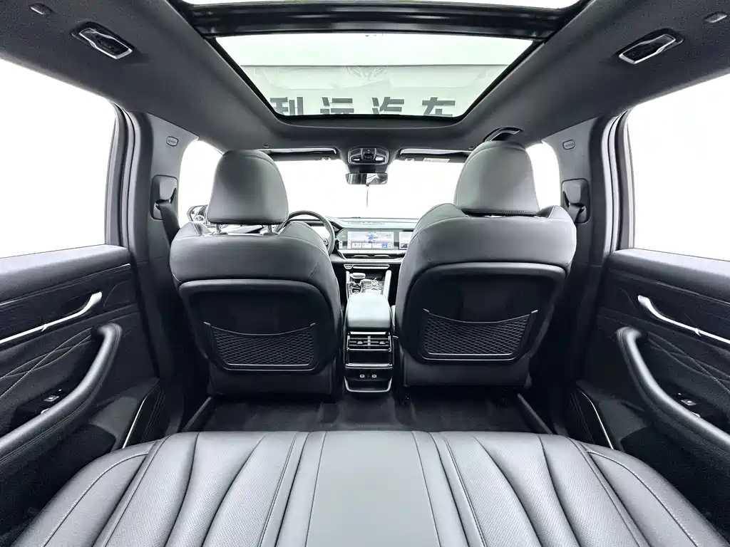 Geely Xingyue L 2025 — фото 12