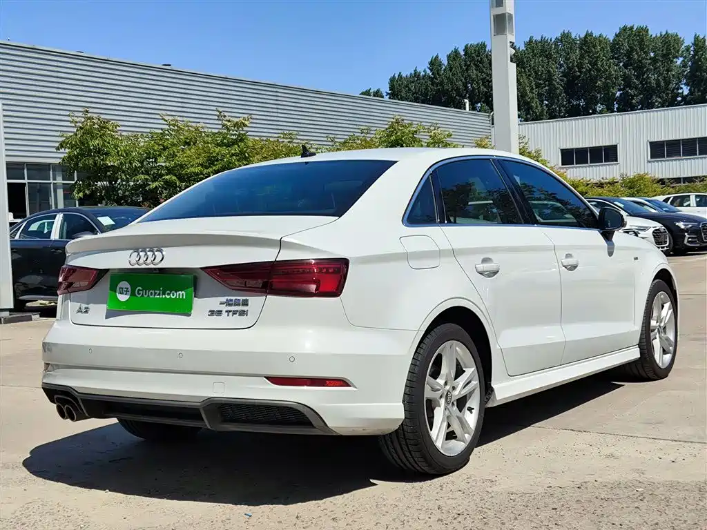 Audi A3 2020 — фото 7