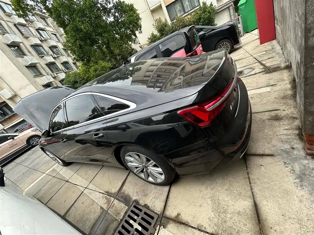 Audi A6L 2022 — фото 2