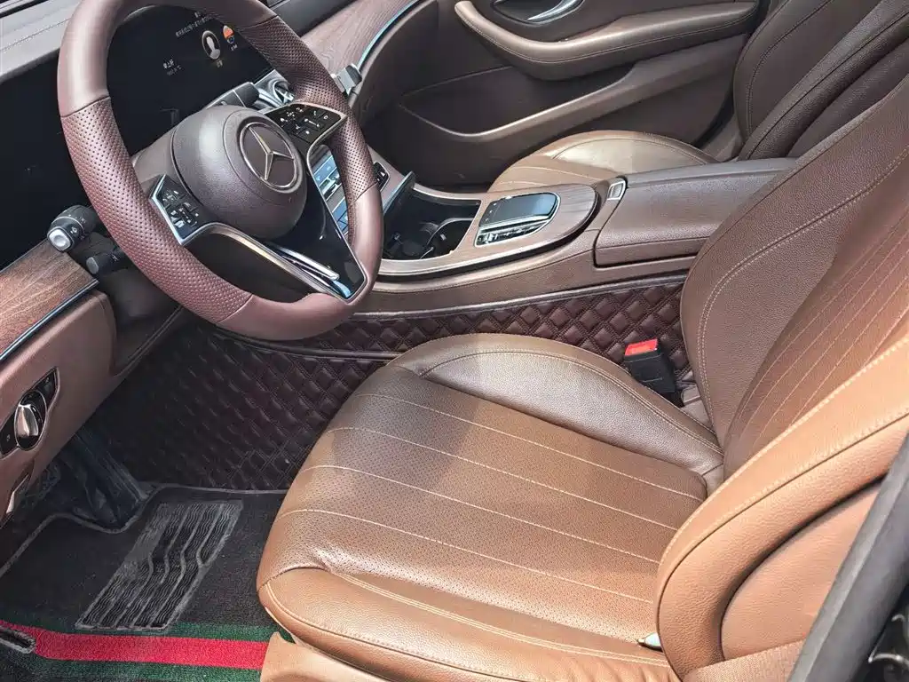 Mercedes-Benz E-Class 2021