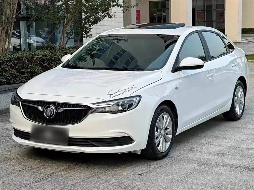 Buick Excelle 2021 — фото 3