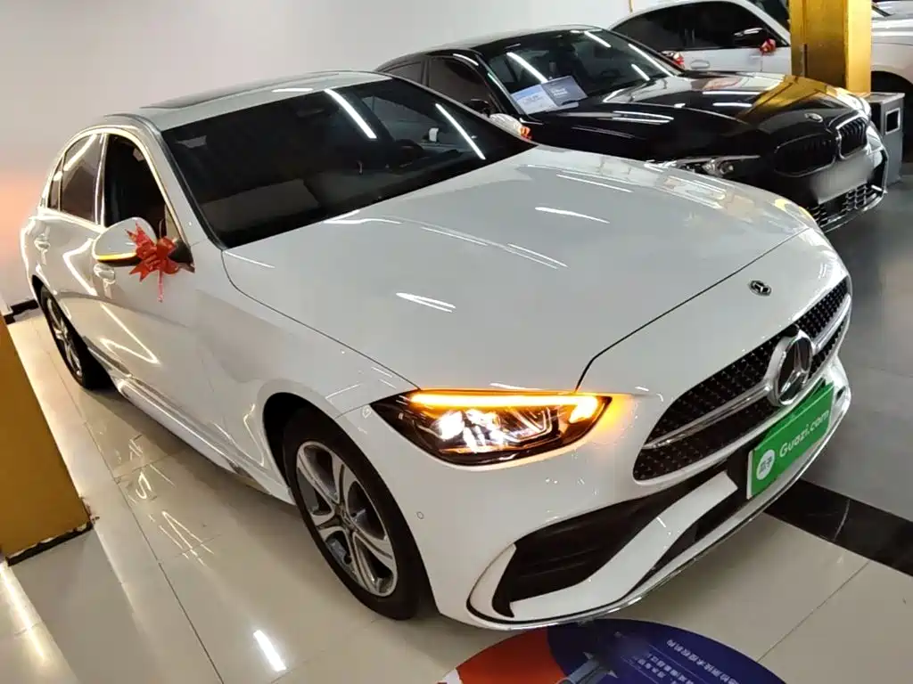 Mercedes-Benz C-Class 2022
