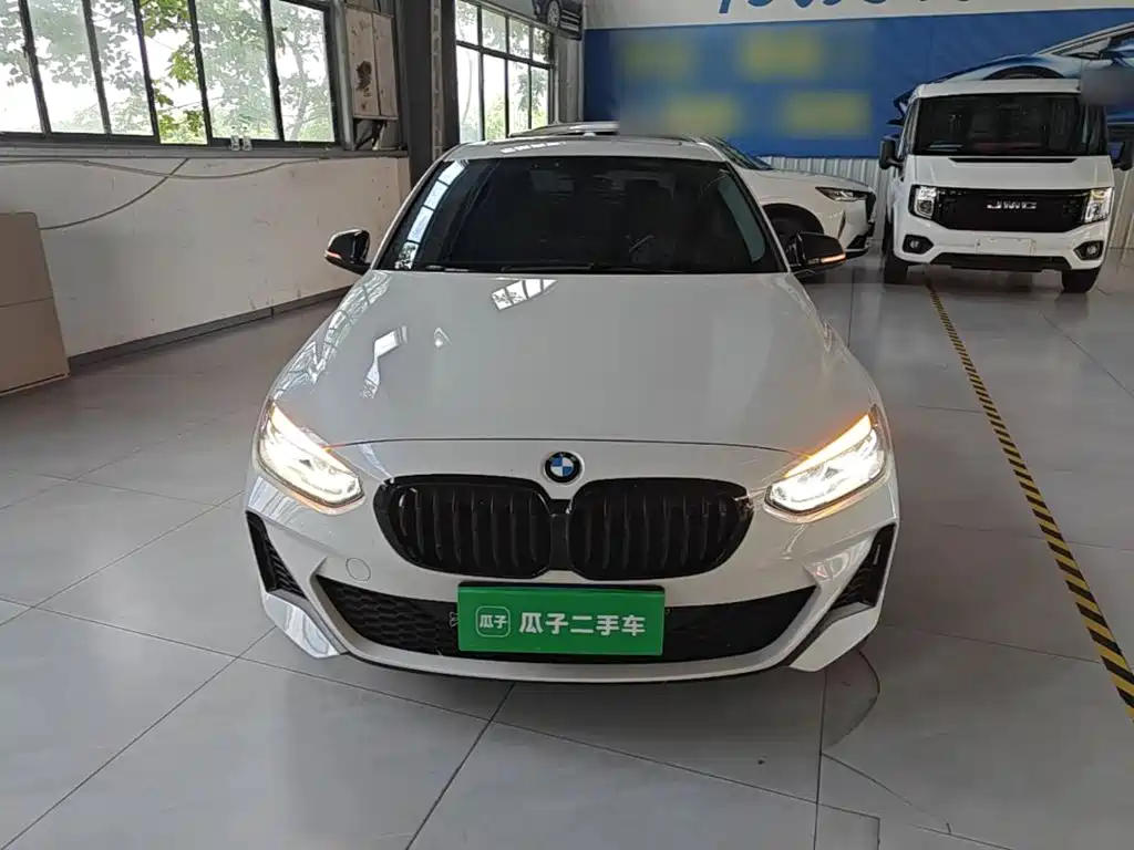 BMW 1 Series 2022