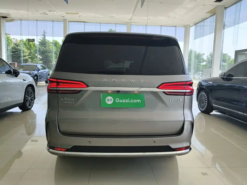 Roewe iMAX8 New Energy 2025 — фото 6