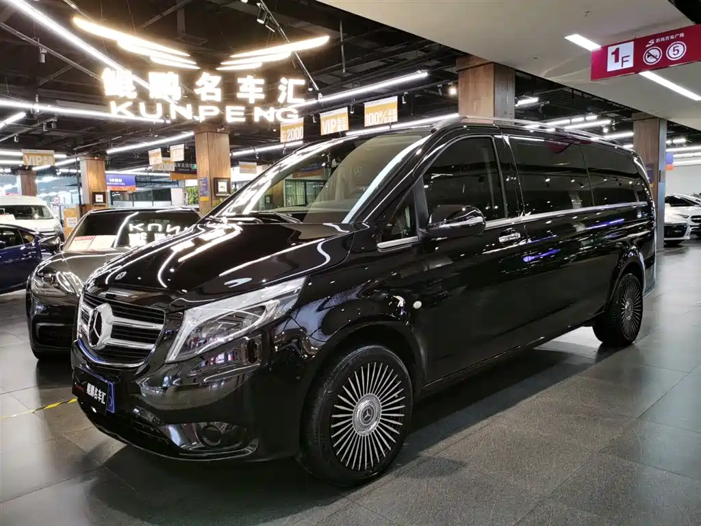 Mercedes-Benz Vito 2018 — фото 1