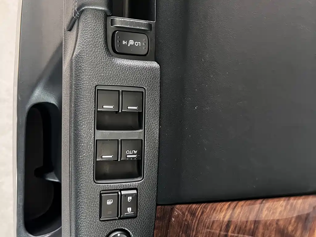 Honda Odyssey 2016 — фото 14