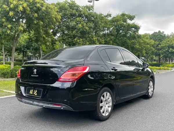 Peugeot 308 2015