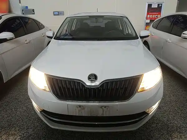Skoda Rapid Spaceback 2019