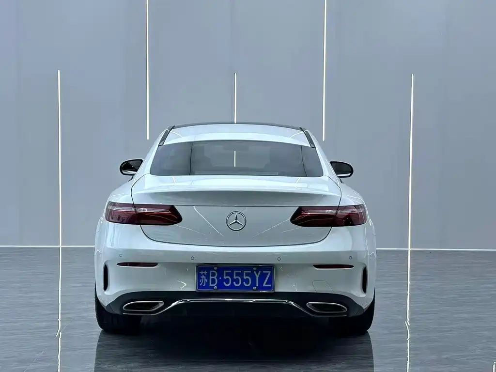 Mercedes-Benz E-Class 2023 — фото 14