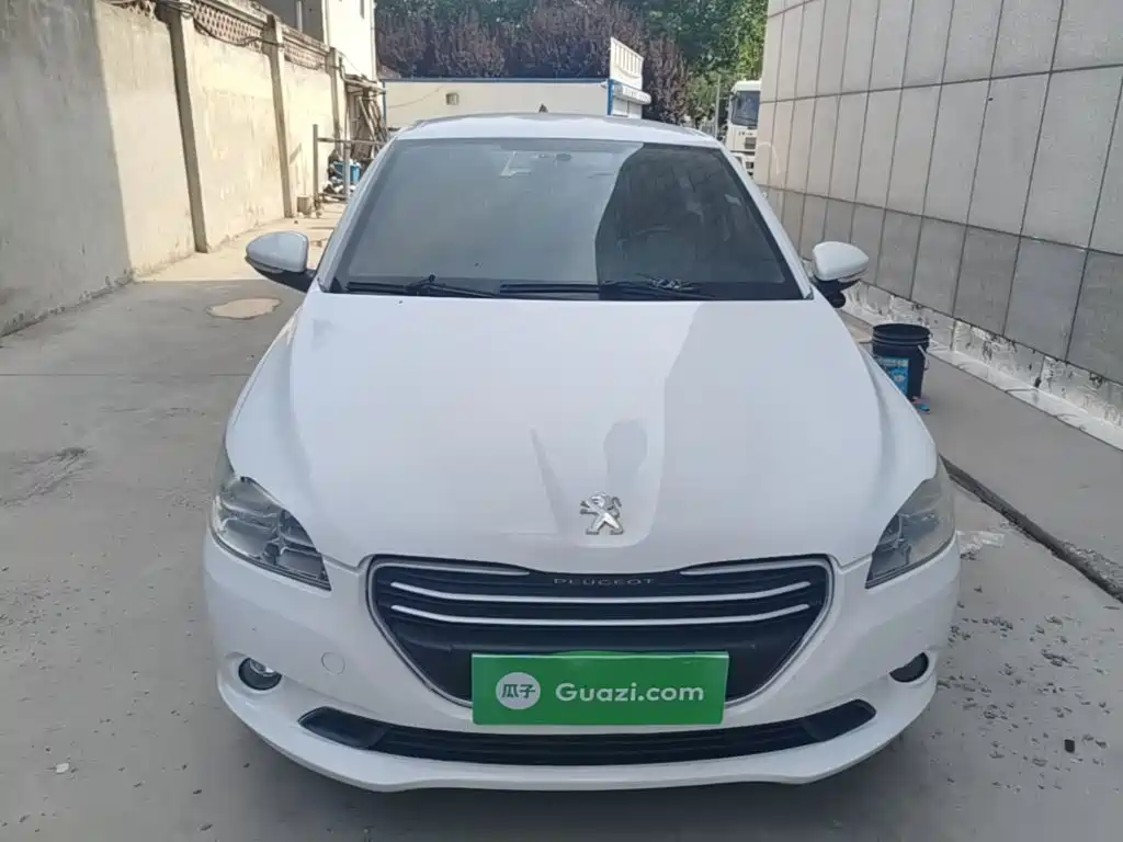 Peugeot 301 2015