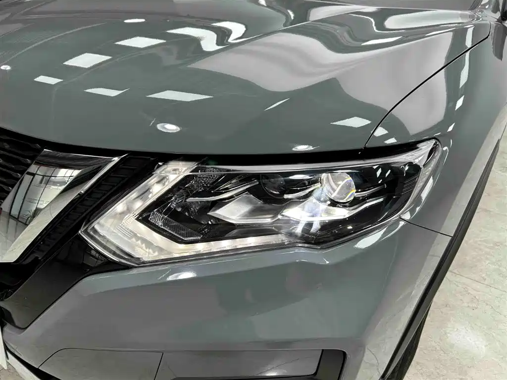 Nissan X-Trail 2025 — фото 18