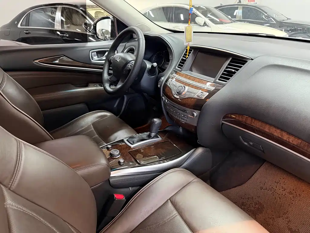 Infiniti QX60 2016 — фото 18