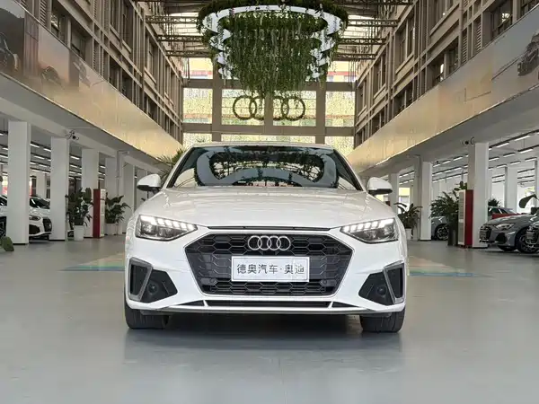 Audi A4L 2023