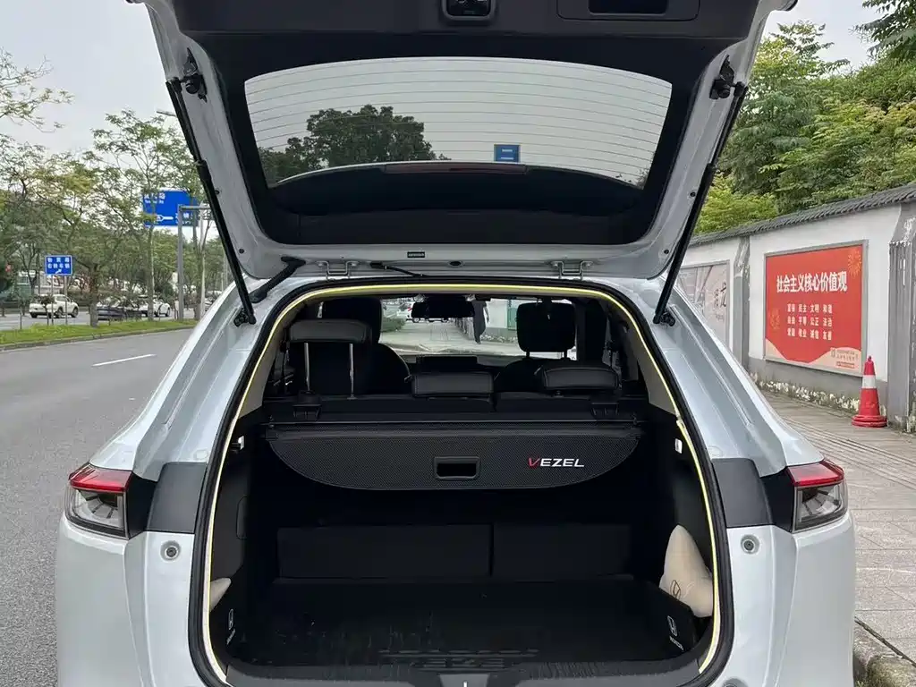 Honda Vezel 2023 — фото 12