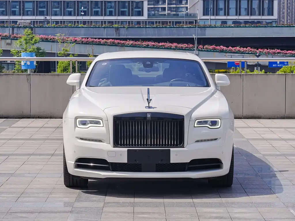 Rolls-Royce Wraith 2019 — фото 26