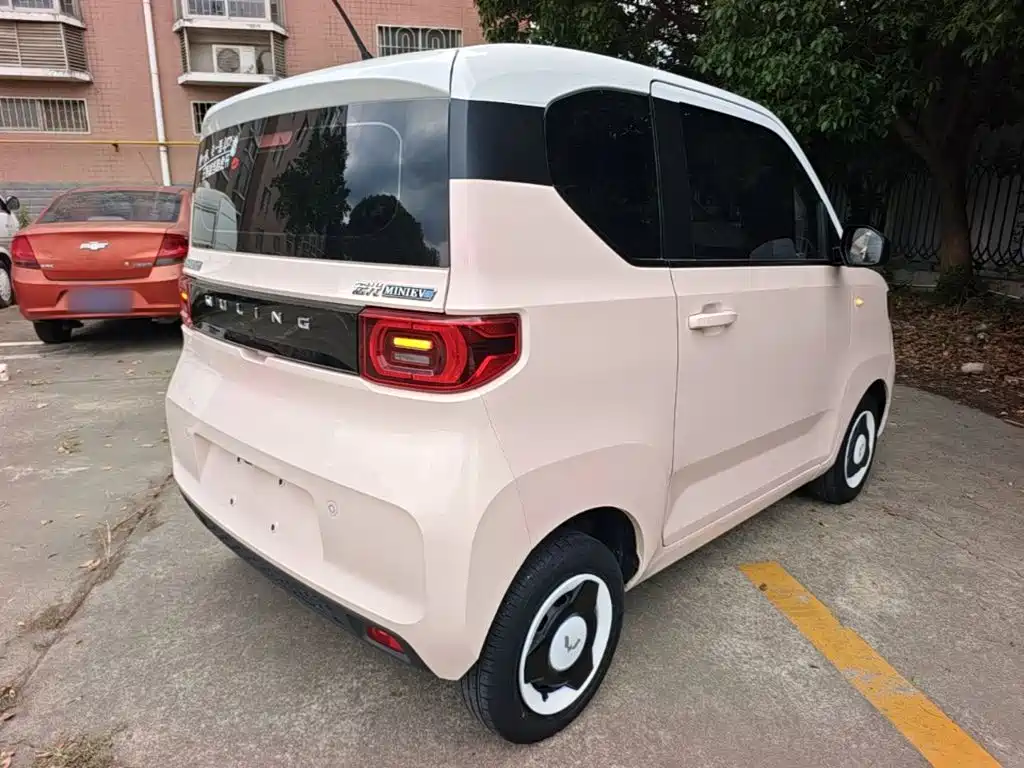 Wuling MINIEV 2022