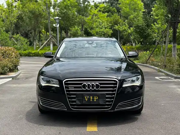 Audi A8 2013