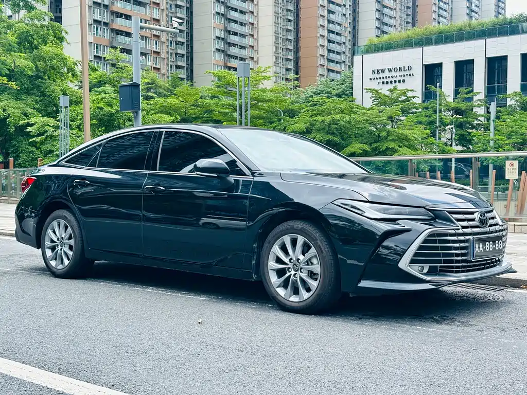 Toyota Avalon 2025 — фото 4