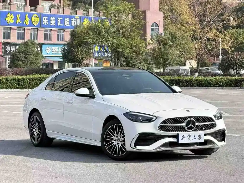 Mercedes-Benz C-Class 2023 — фото 2