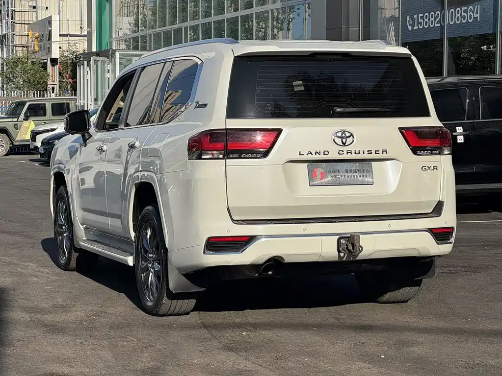 Toyota Land Cruiser 2024 — фото 14