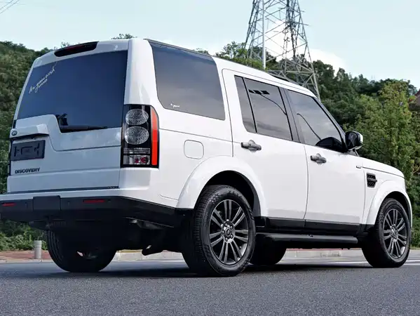 Land Rover Discovery 2016