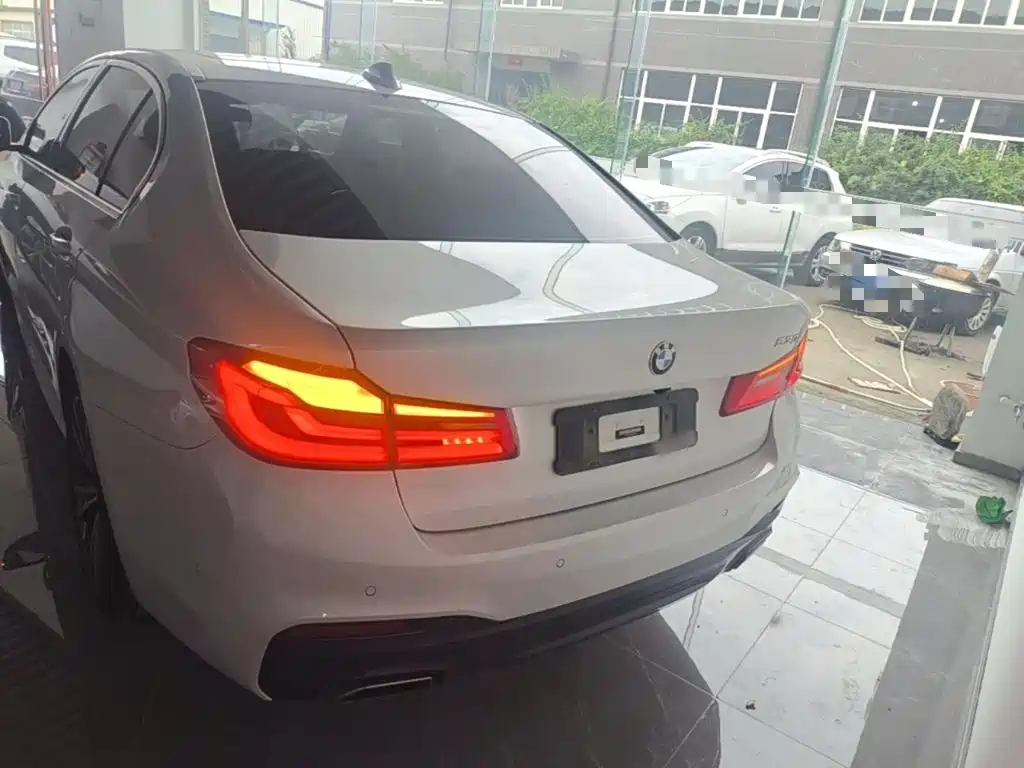 BMW 5 Series 2020