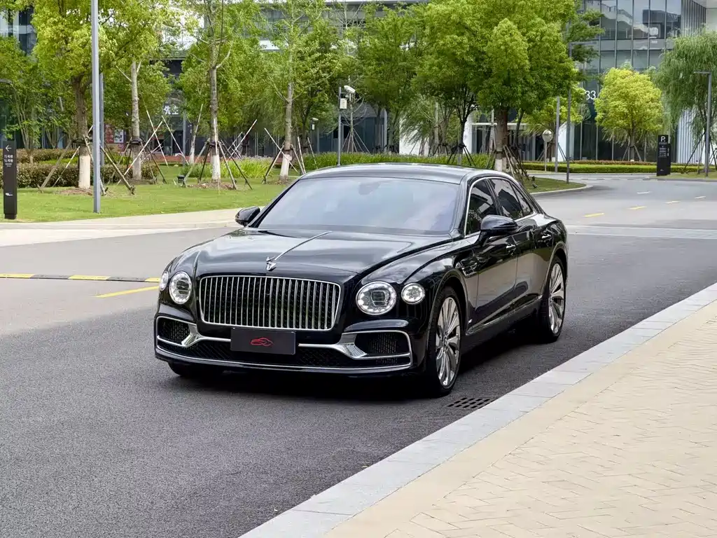Bentley Flying Spur 2021 — фото 1