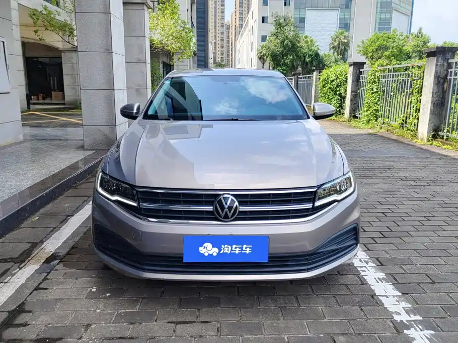 Volkswagen Bora 2021