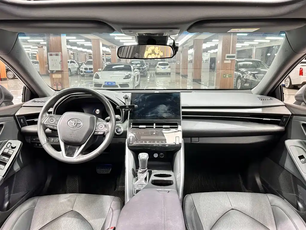 Toyota Avalon 2023 — фото 10