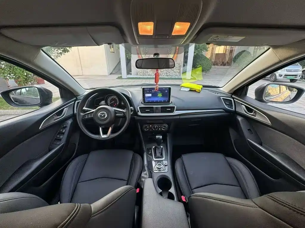 Mazda 3 Angkesela 2018