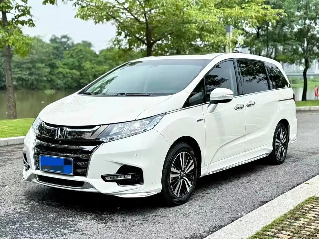 Honda Odyssey 2019 — фото 1