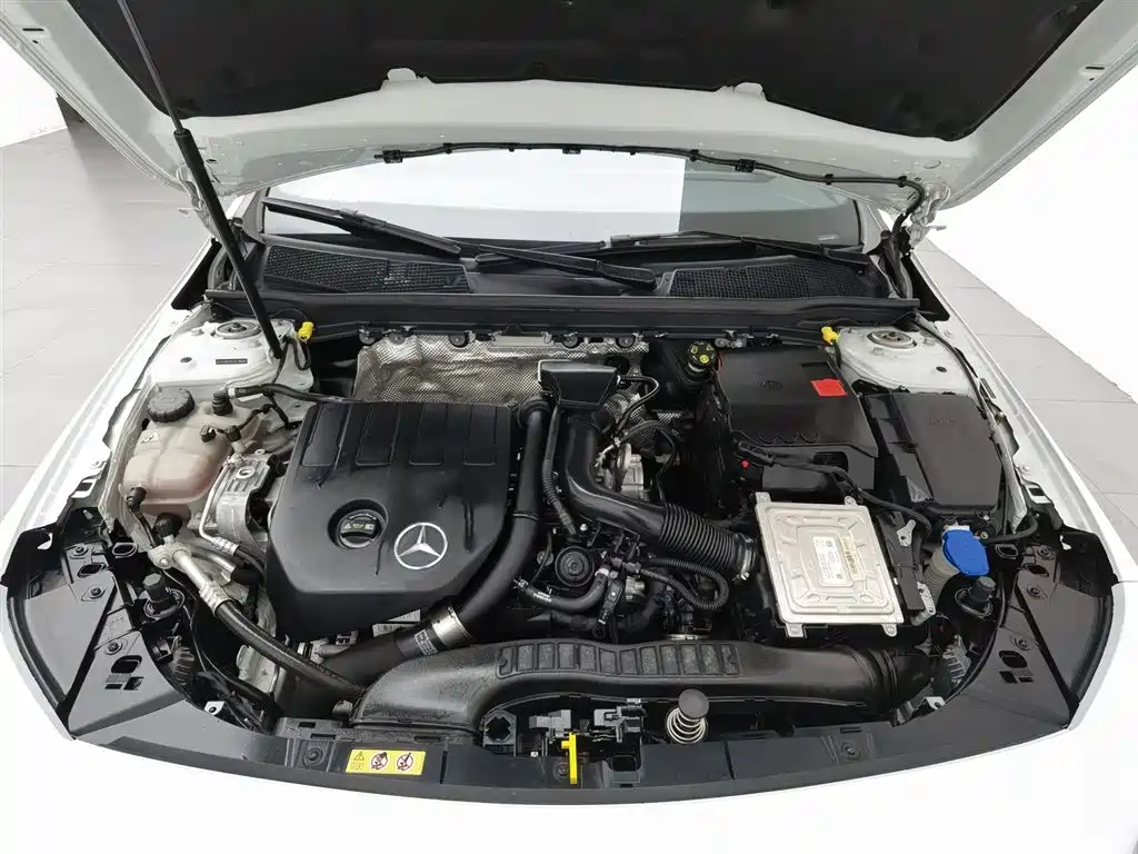 Mercedes-Benz CLA 2020 — фото 6