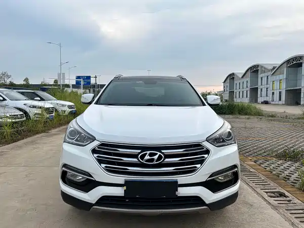 Hyundai Santa Fe 2017