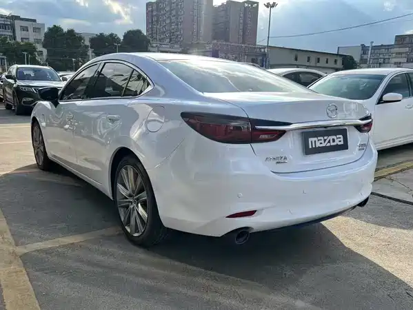 Mazda Atenza 2020