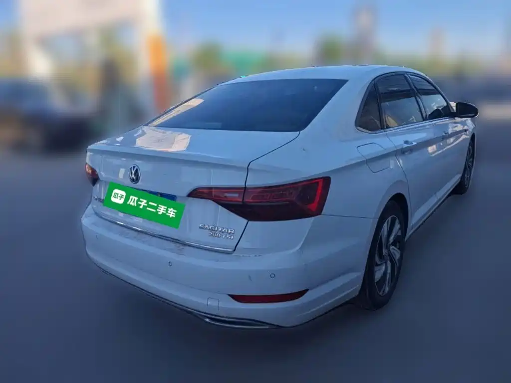 Volkswagen Sagitar 2019