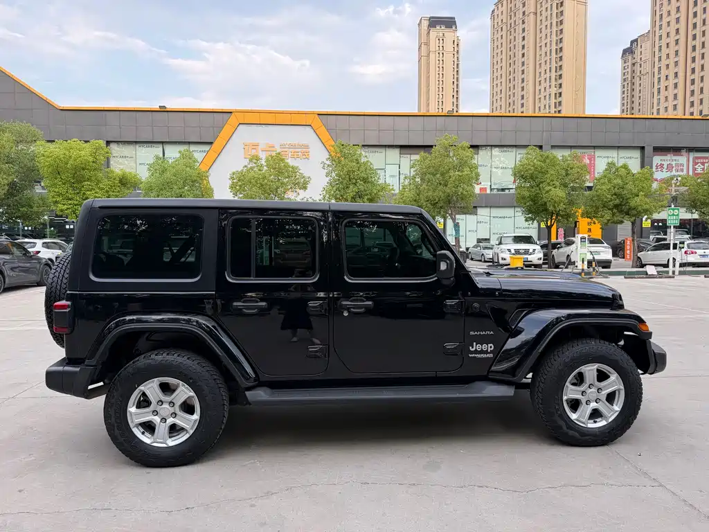 Jeep Wrangler 2021 — фото 4