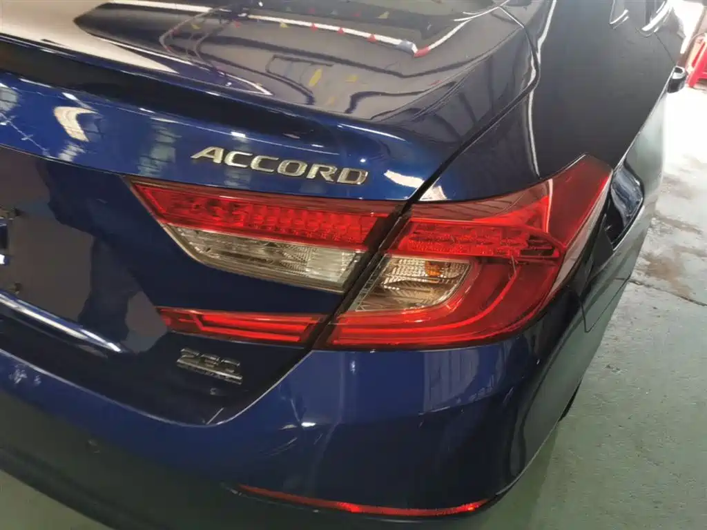 Honda Accord 2020 — фото 8