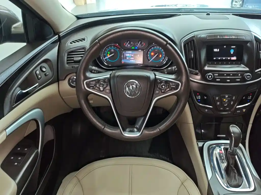 Buick Regal 2014 — фото 11