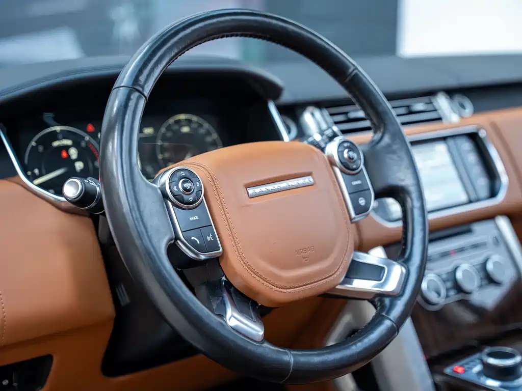 Land Rover Range Rover 2016 — фото 24