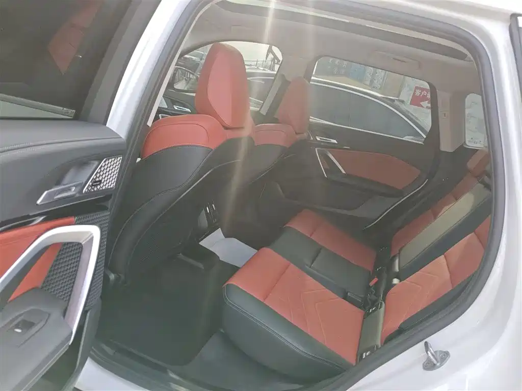 BMW X1 2024 — фото 17