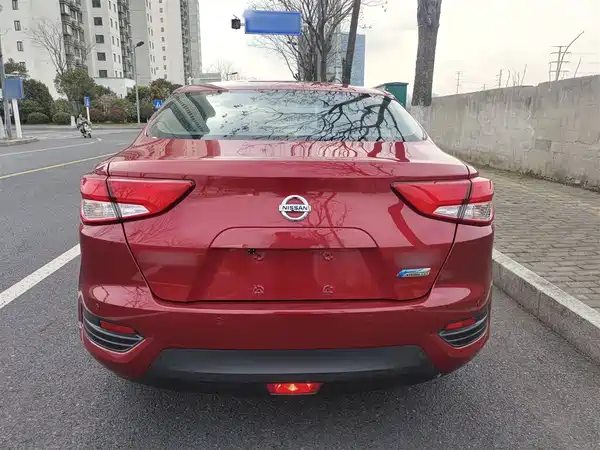 Nissan Bluebird 2019
