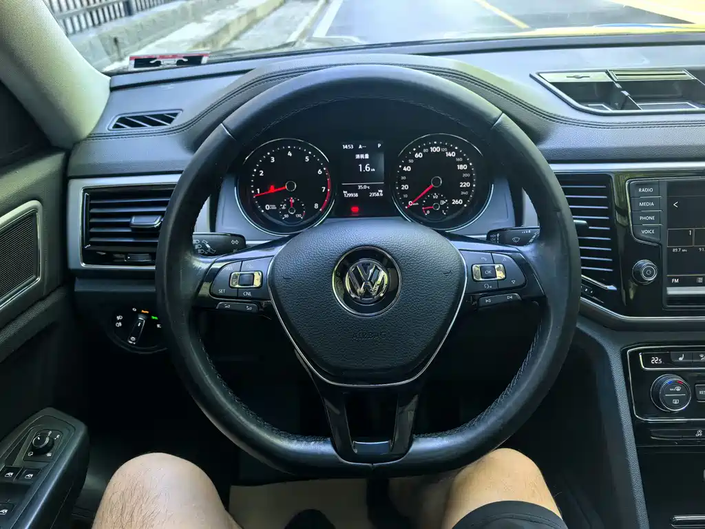 Volkswagen Teramont 2019 — фото 17