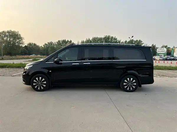 Mercedes-Benz Vito 2021