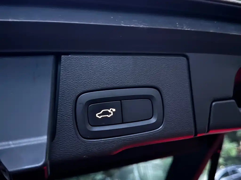 Volvo XC60 2022
